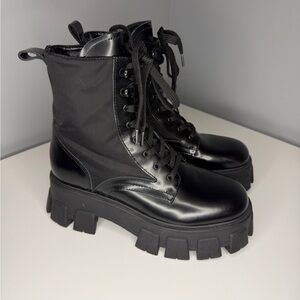 Black Women's Combat Boots